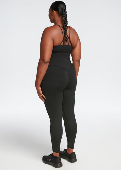 Schlankmachende und Anti-Cellulite-Leggings, die das Schwitzen fördern. 
