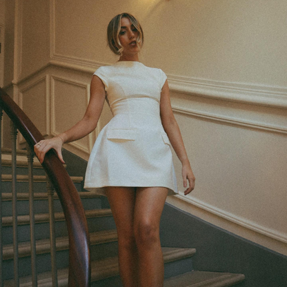 MONACO KLEID MIT FLÜGELÄRMELN