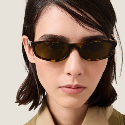 Miu Regard Sunglasses