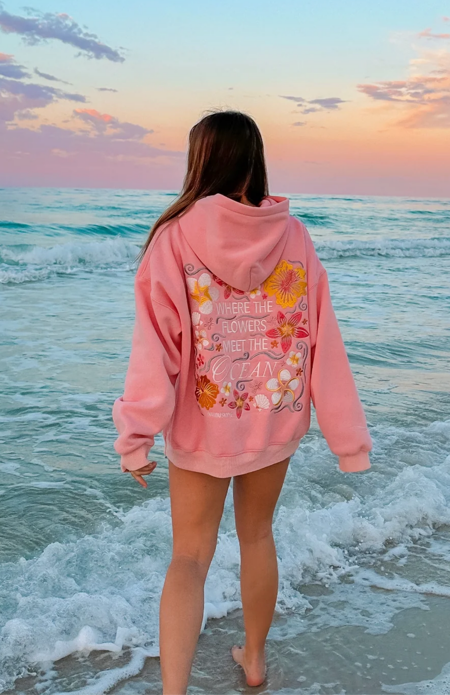 Sweat à capuche « Là où les fleurs rencontrent l'océan »